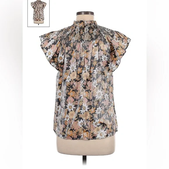 Moodie Floral Smocked Blouse Size Medium - Picture 2 of 7